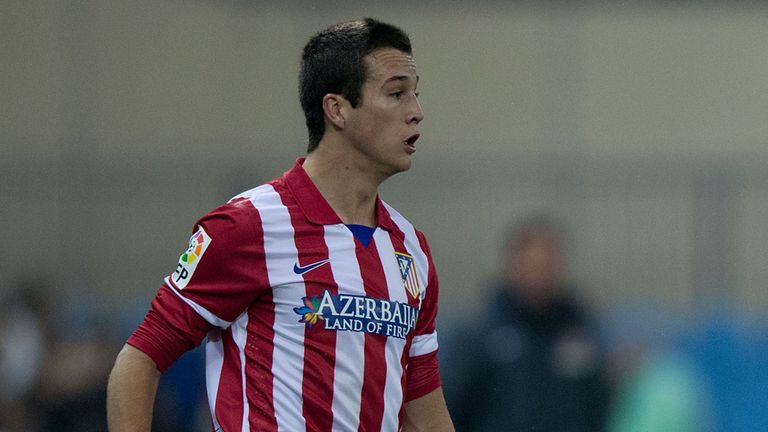 Javier Manquillo: Atletico Madrid defender set to undergo a medical at Liverpool on Monday