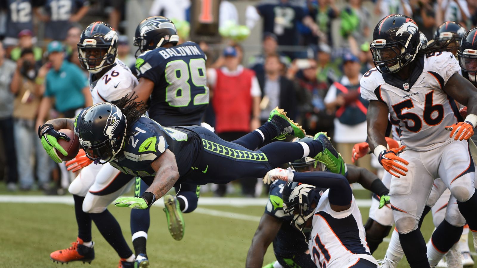 NFL: Defending champions the Seattle Seahawks edge out the Denver