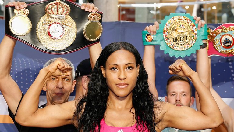 Cecilia Braekhus tiene un récord perfecto de 35-0