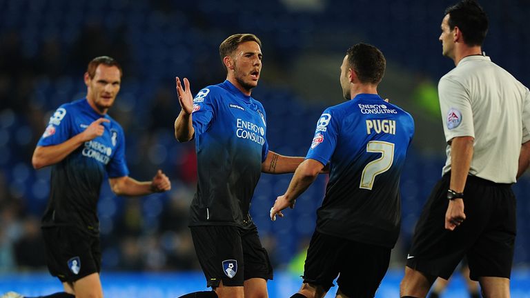 Dan Gosling of Bournemouth (c) celebrates after scoring the opening goal