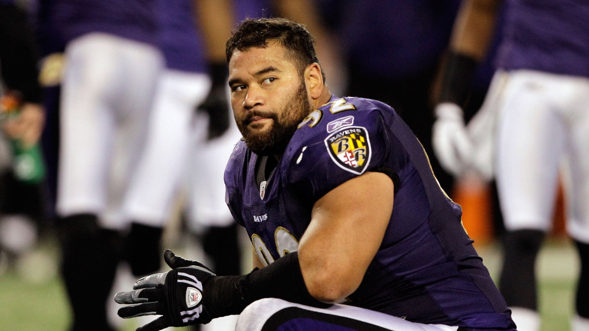 Ravens' Haloti Ngata drops pounds, gains a step 