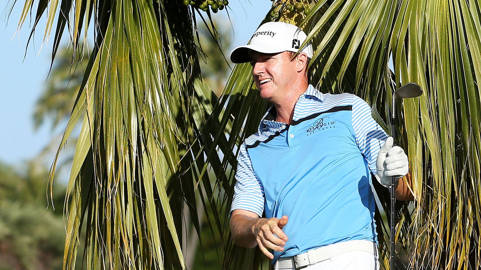 Golf Jimmy Walker surges clear with thirdround 62 at the Sony Open in