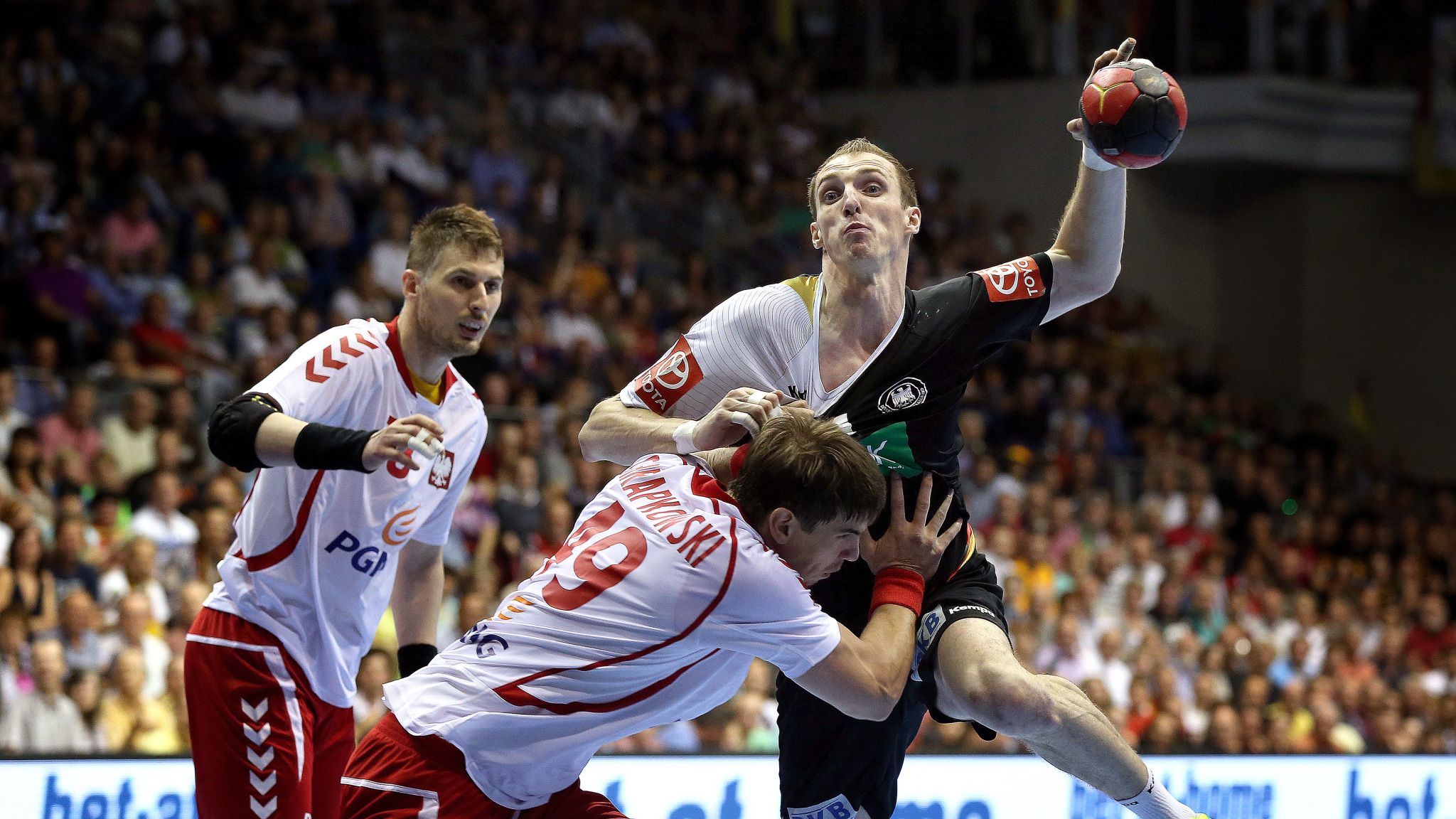 15 XPS Teams at Handball World Cup