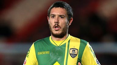 Image of Liam Noble upset Ricardo Moniz with his red card on Saturday