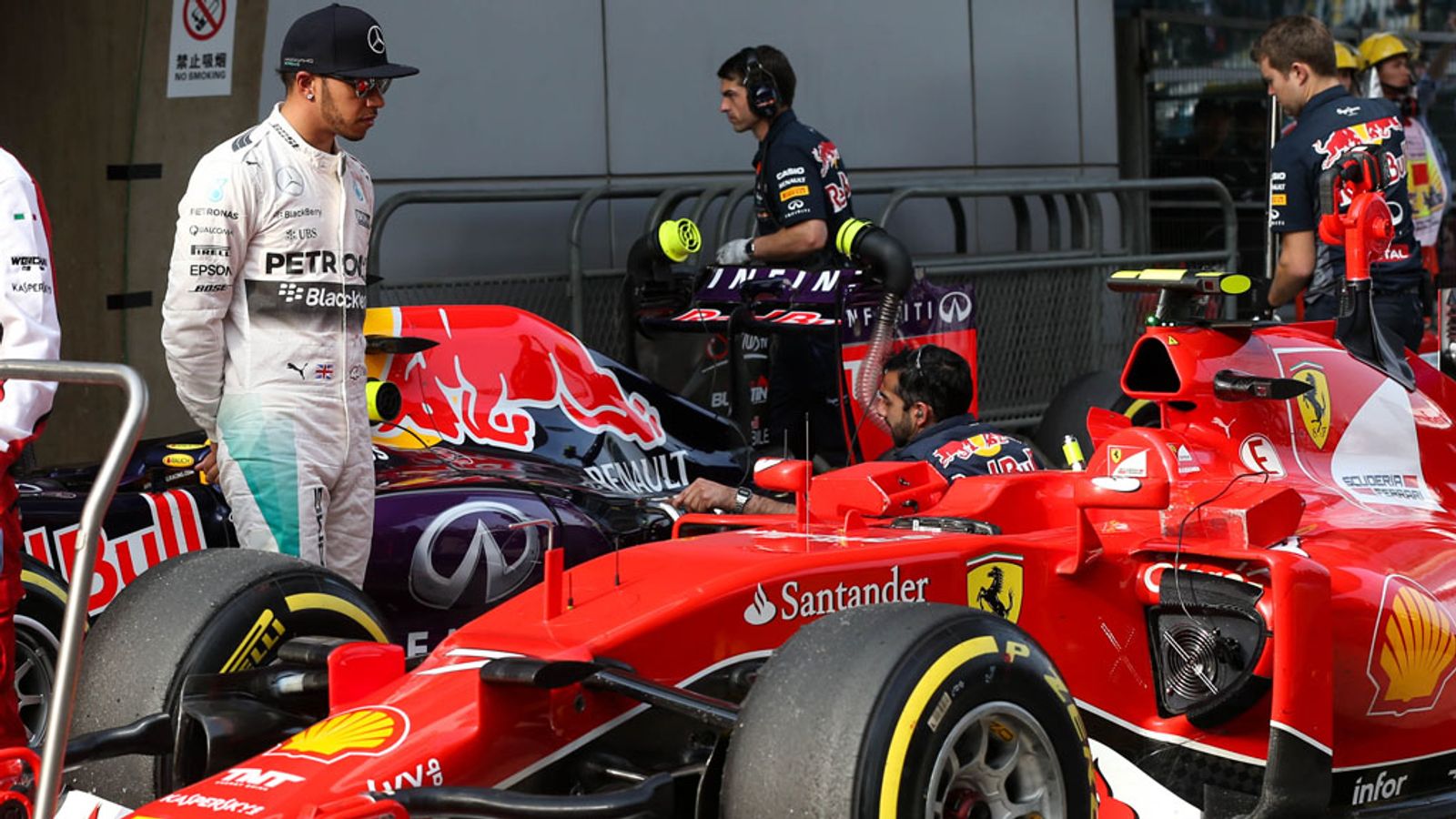 Lewis Hamilton wary of Ferrari despite claiming China pole position