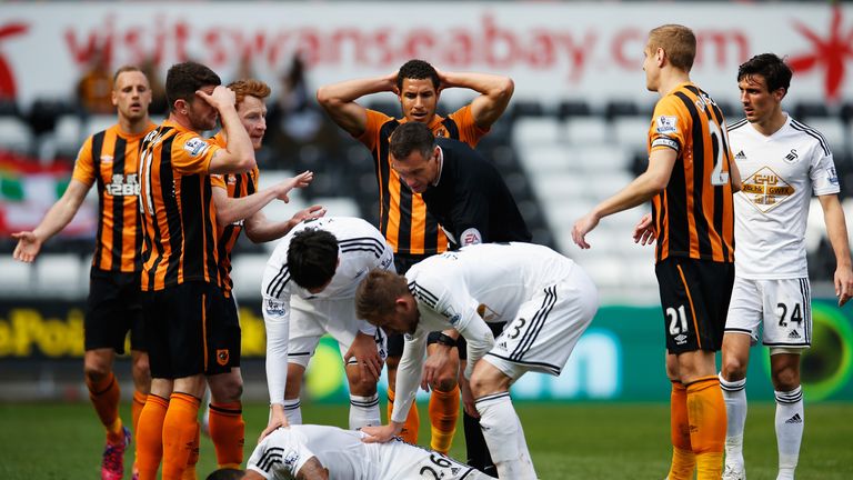 Kyle Naughton: Had to be replaced after the tackle that saw David Meyler sent off