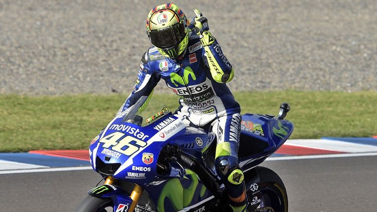 Valentino Rossi survives a late battle to win Argentina MotoGP | Motor ...