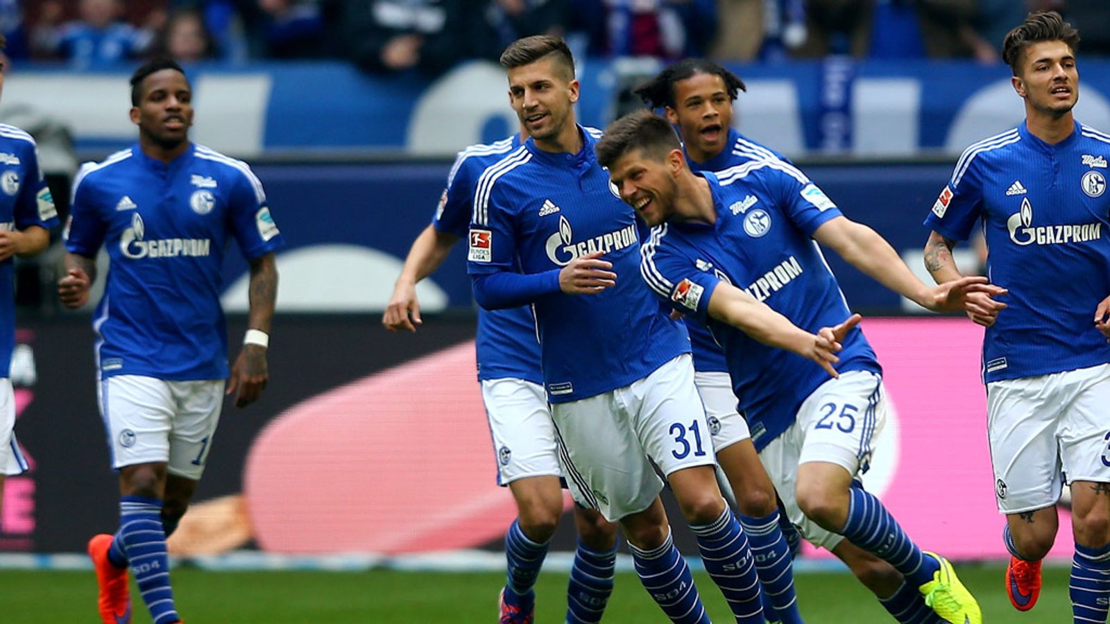 Schalke 3 - 2 Stuttgart - Match Report & Highlights