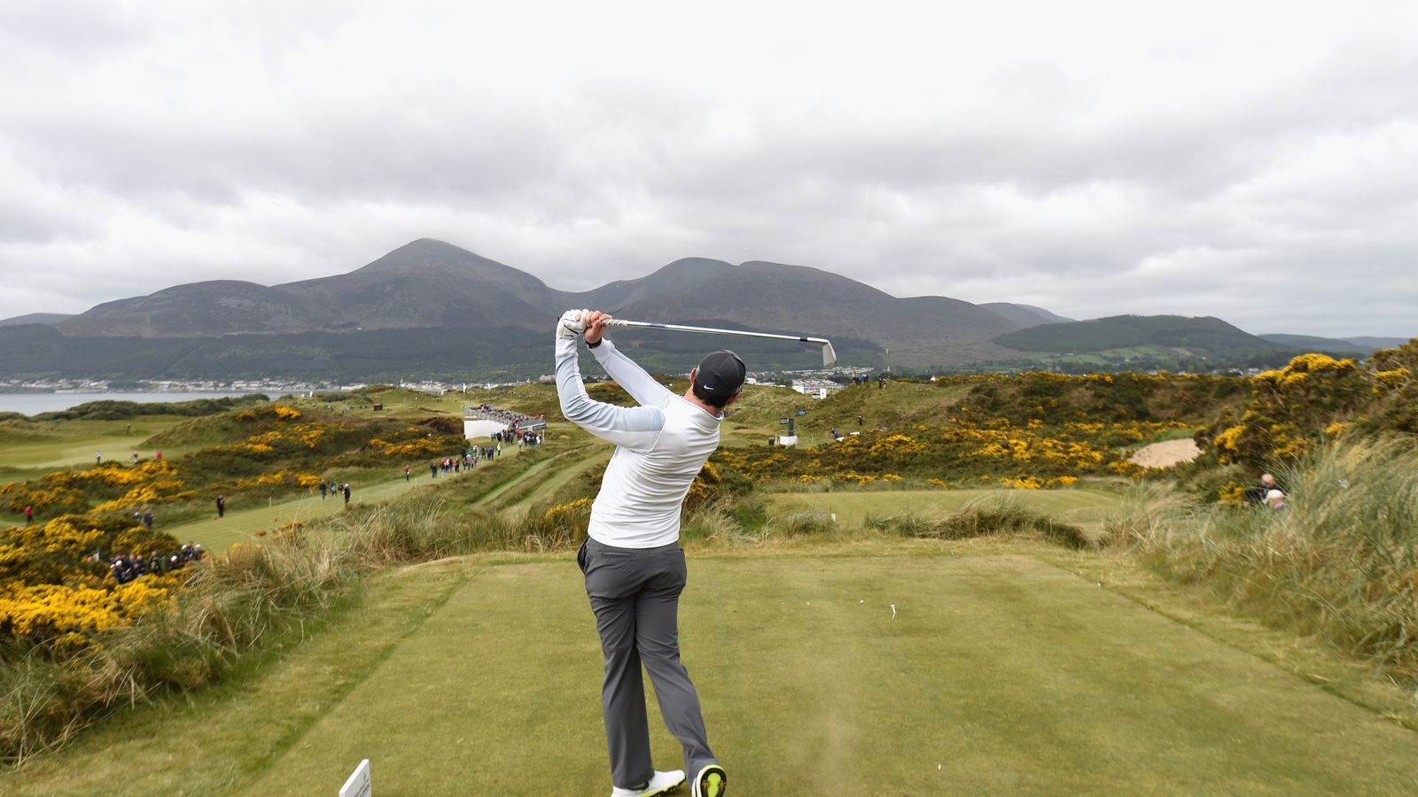 Rory McIlroy to continue as Irish Open host for next three years Golf