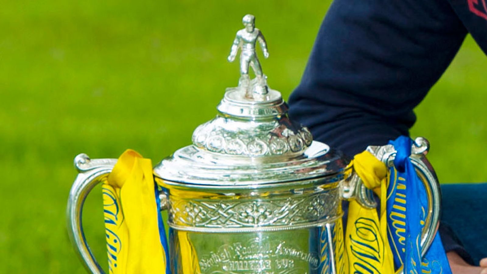 Scottish Cup trophy damaged during photocall in Inverness ...