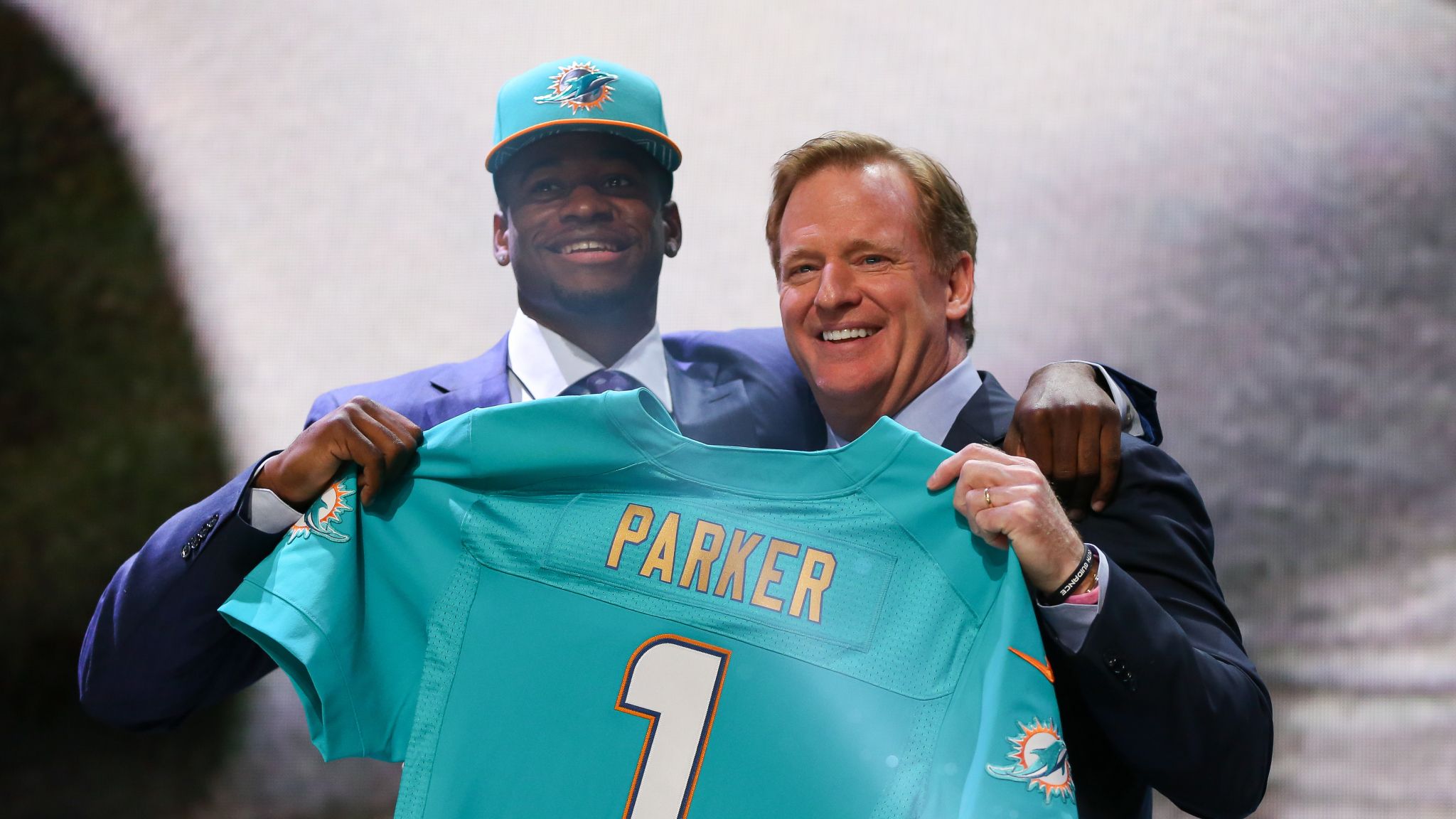 DeVante Parker Jerseys, DeVante Parker Shirts, Apparel, Gear