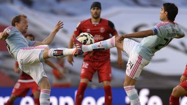 Image of Michael Krohn-Dehli (left) has joined Sevilla on a two-year deal