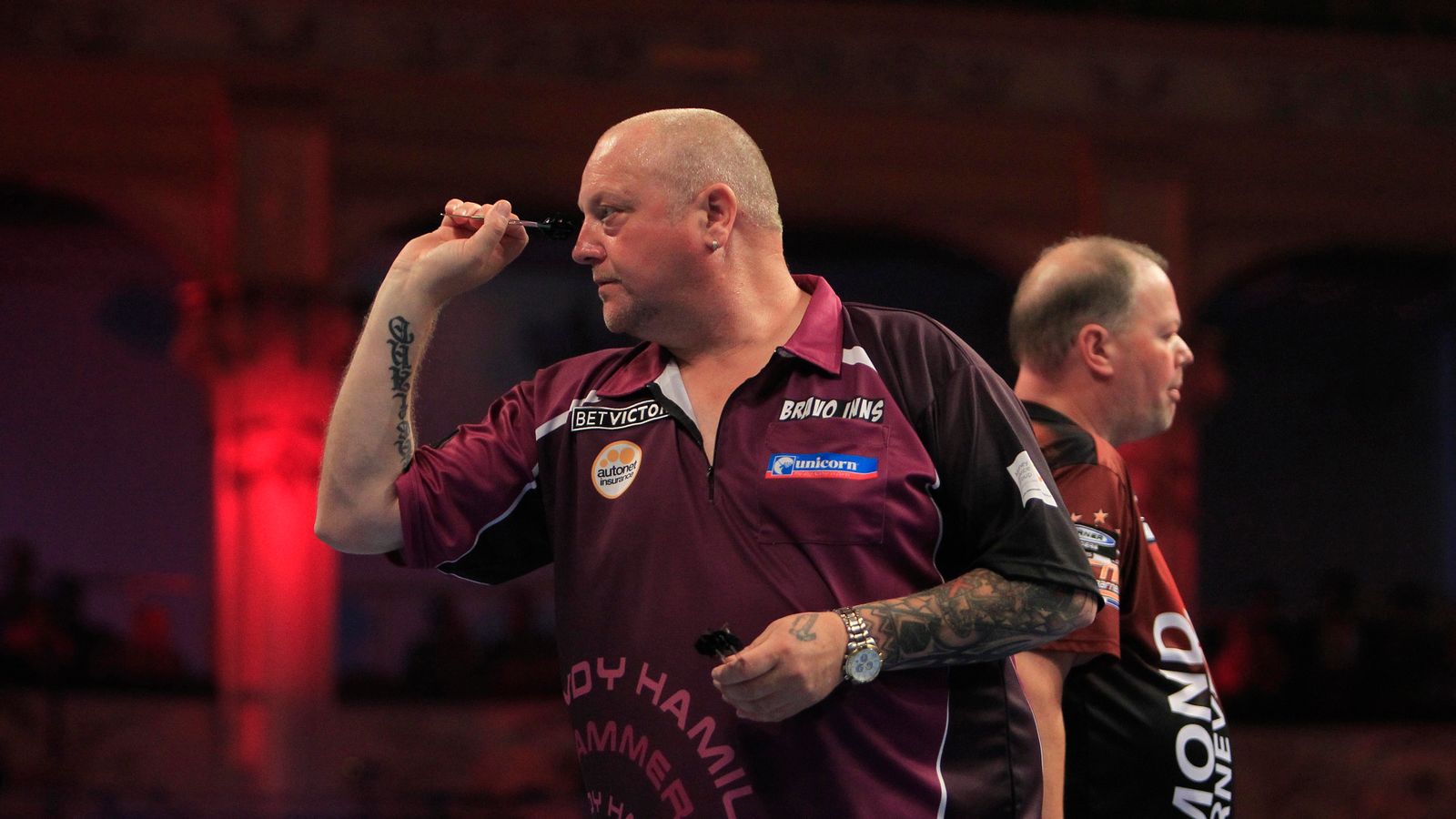Raymond van Barneveld beaten by Andy Hamilton at World Matchplay Darts