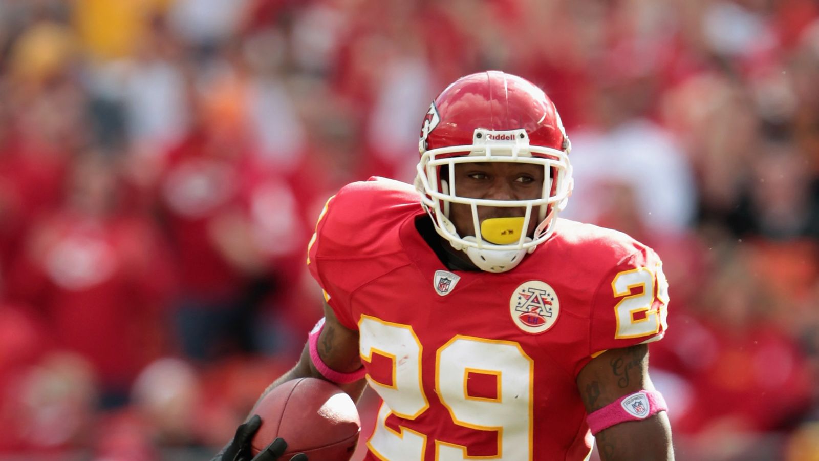 Kansas City Chiefs defensive back Eric Berry (29) during warm-ups before  the start of an NFL football game in Kansas City, Mo., Thursday, Dec. 13,  2018. (AP Photo/Reed Hoffmann Stock Photo - Alamy