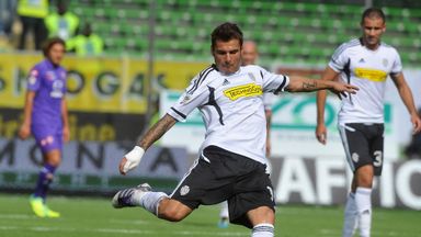 Image of Adrian Mutu in action for AC Cesena