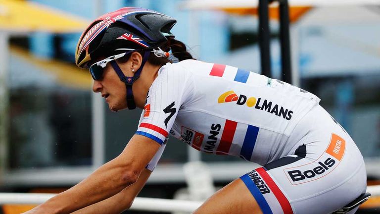 Lizzie Armitstead could only manage fourth in wet conditions in the French capital