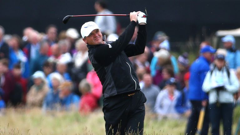 Paul Lawrie bounced back to his best with seven birdies in his six-under round