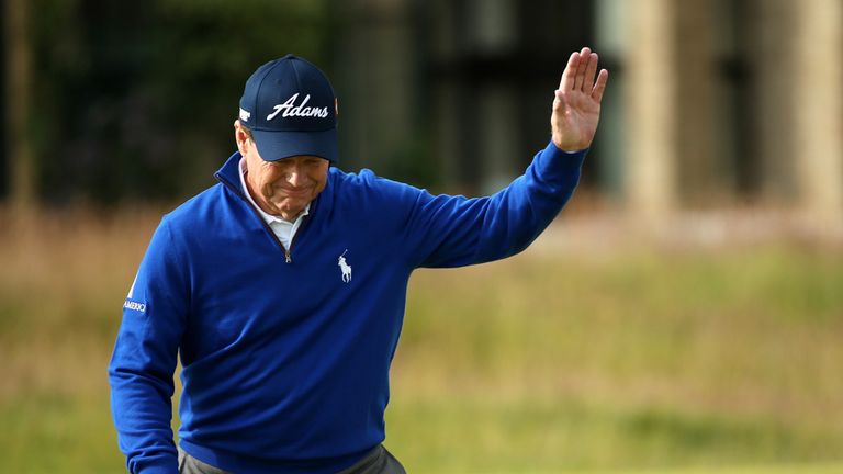 Tom Watson made three sixes on the back nine to drop way out of contention