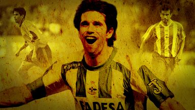 Image of Juan Carlos Valeron is a hero in Spain for his style and unexpected longevity