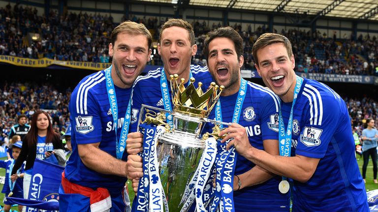 Fabregas wants to see Leicester take over from Chelsea as champions