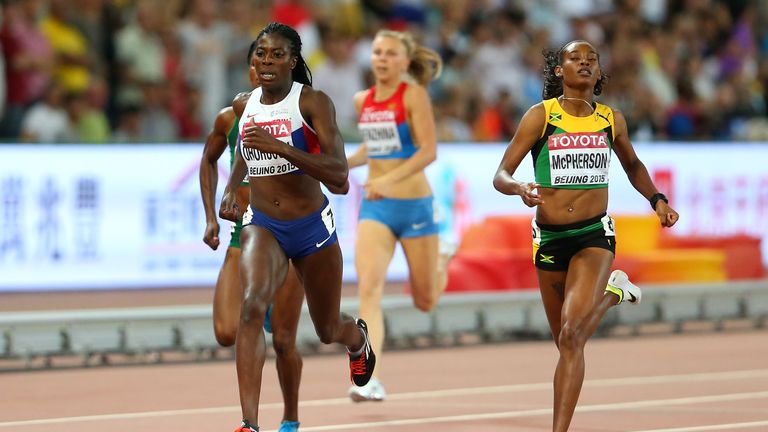 Christine Ohuruogu comfortably held off her rivals