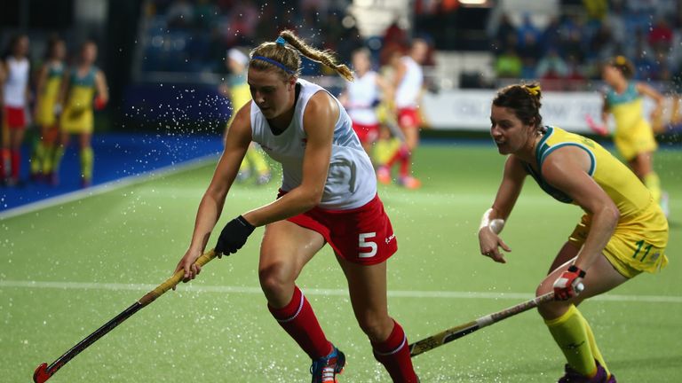 Lily Owsley wins prestigious world hockey award