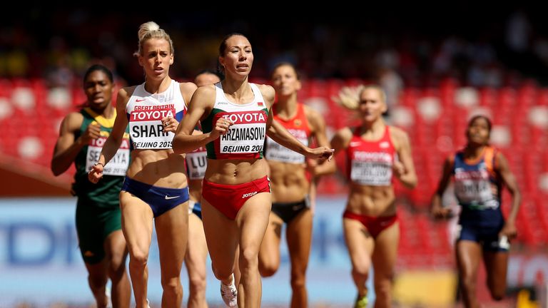 Lynsey Sharp comes home second in her 800m semi-final