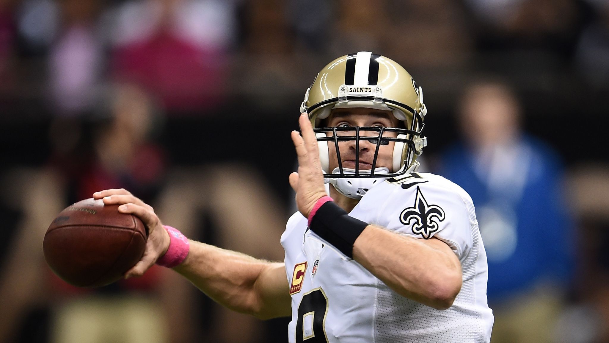 New Orleans Saints - First Look: Drew Brees in our Saints 50 jersey!