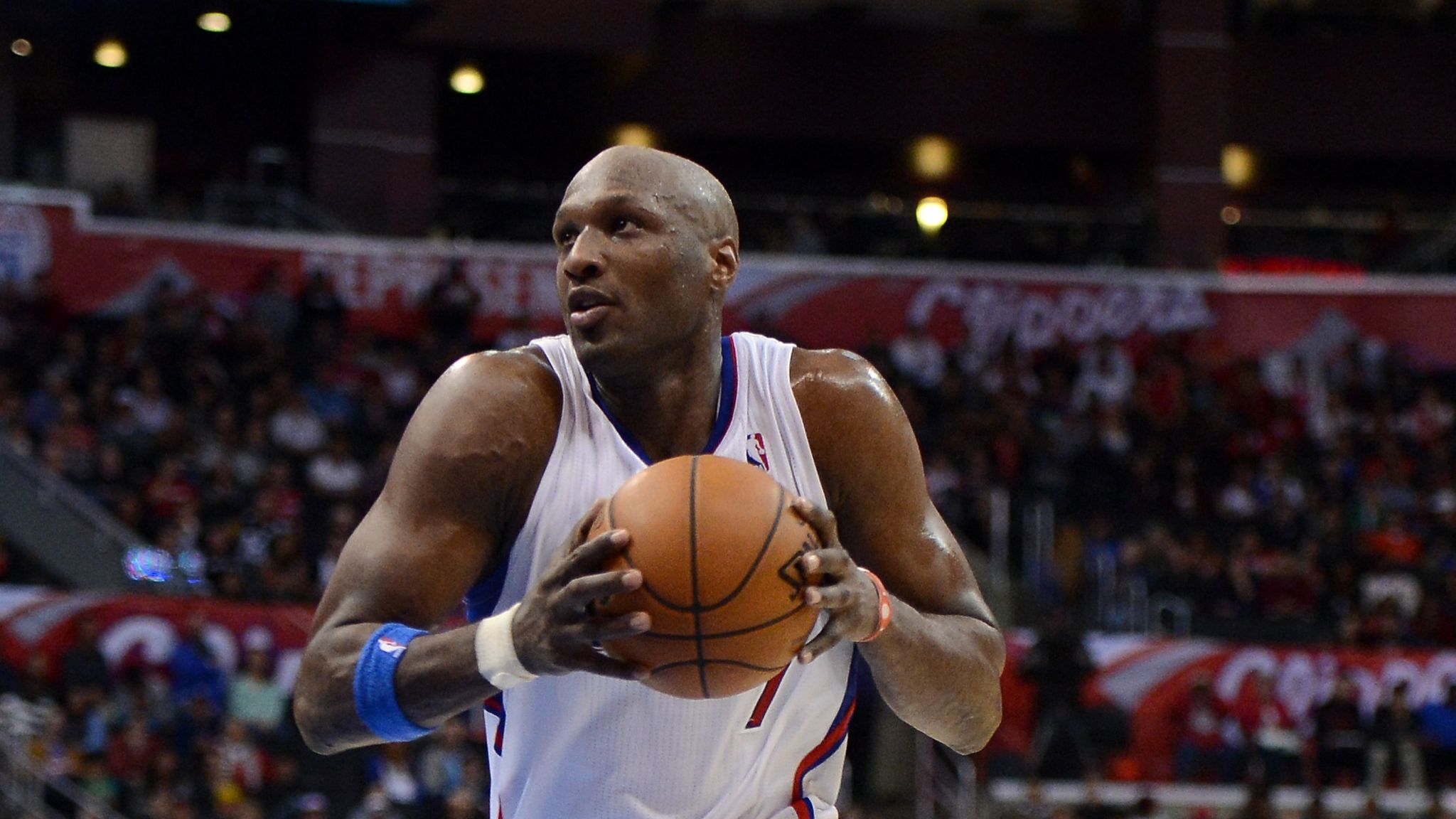 Ex-Laker, Clipper Lamar Odom hospitalized after being found
