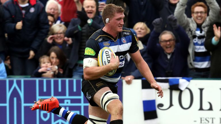 Stuart Hooper will be in the second row for Bath