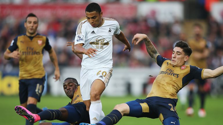 Jefferson Montero in action for Swansea against Arsenal