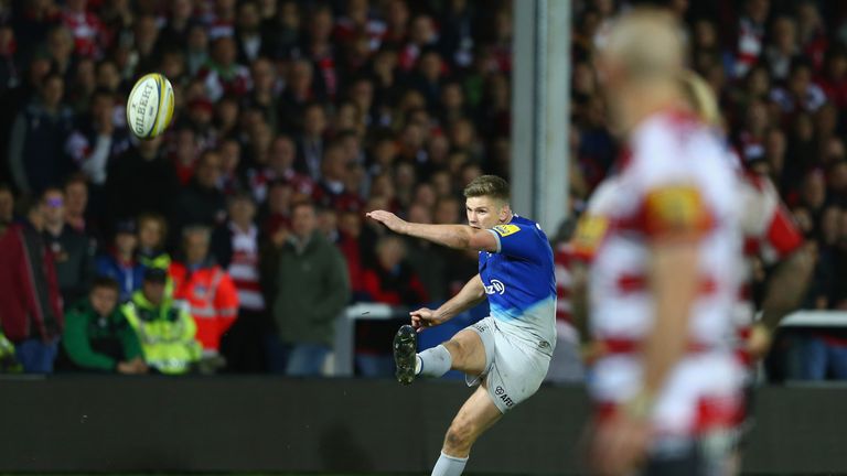 Owen Farrell slots over the winning penalty