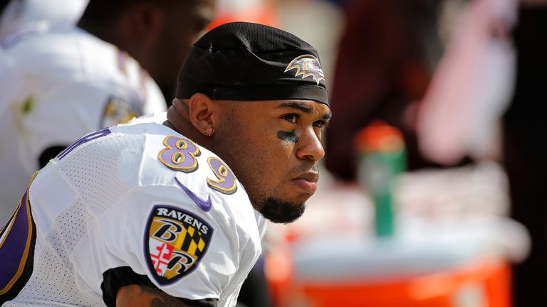 Baltimore Ravens Deny Steve Smith Broke Bones In His Back