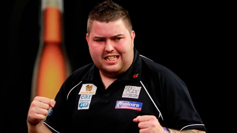 World Darts Championship 2016: Martin 'Wolfie' Adams makes his ...