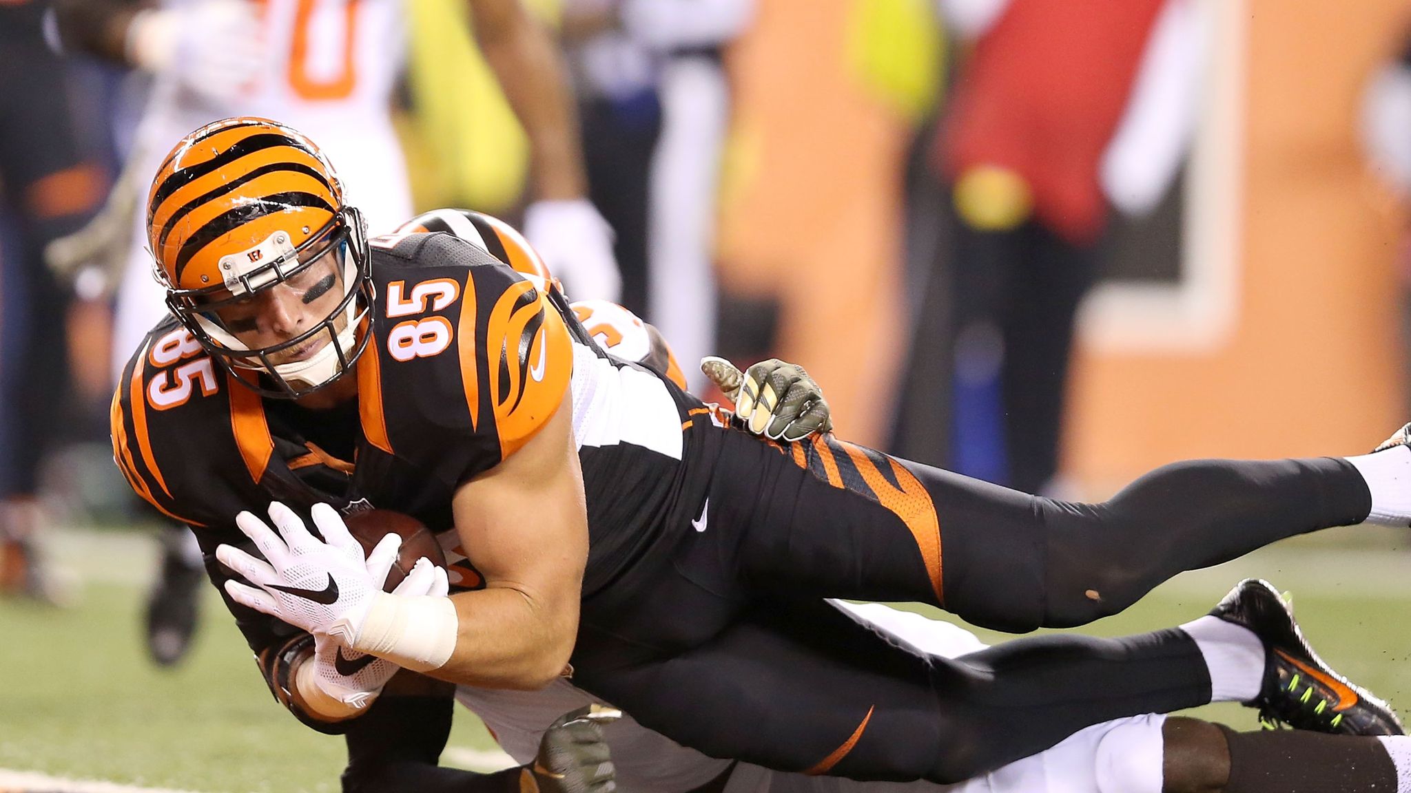 TYLER EIFERT SIGNED Autograph 8X10 PHOTO Picture CINCINNATI BENGALS NOTRE  DAME