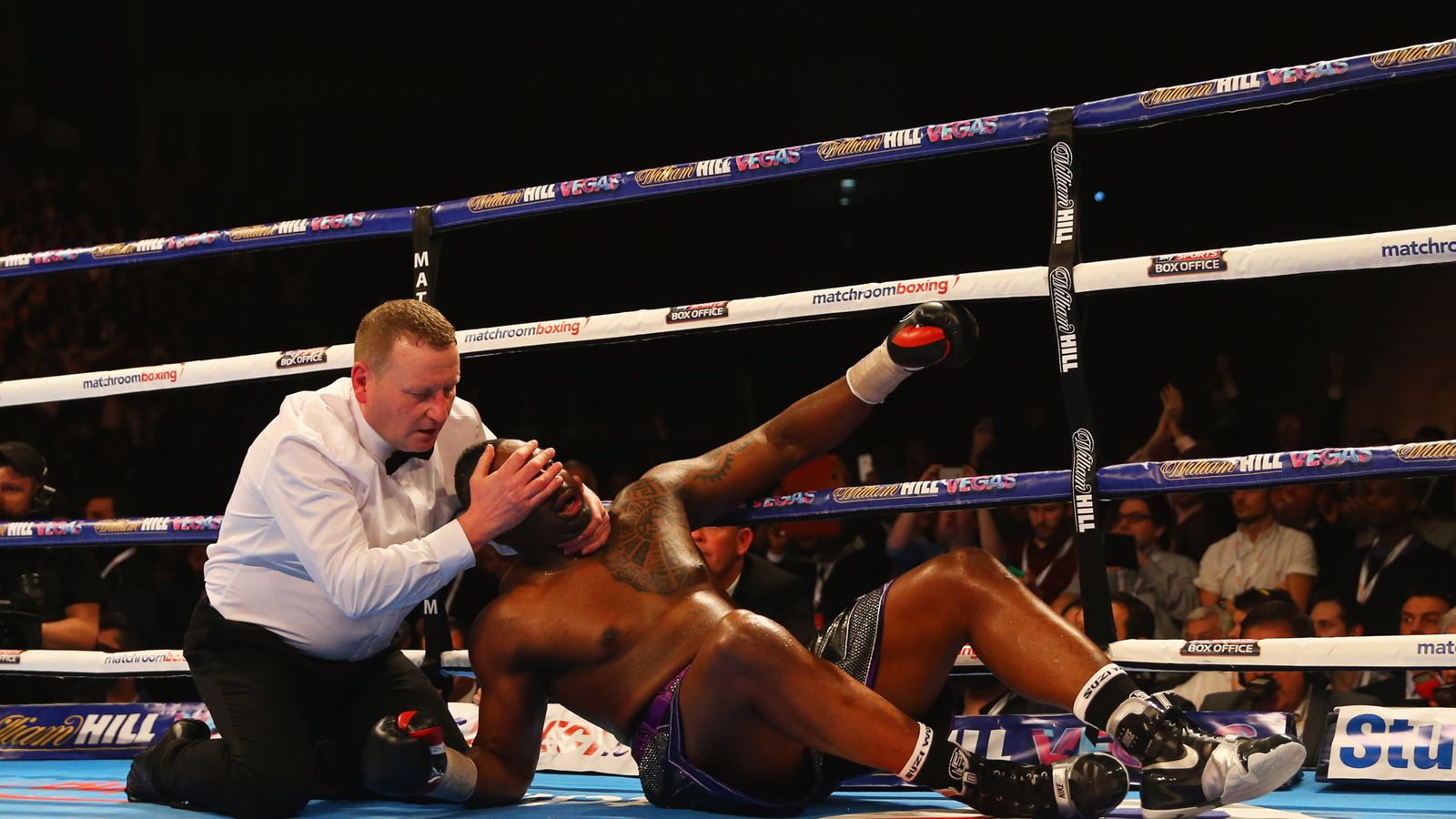 Highlights of Anthony Joshua's seventh-round victory over Dillian Whyte