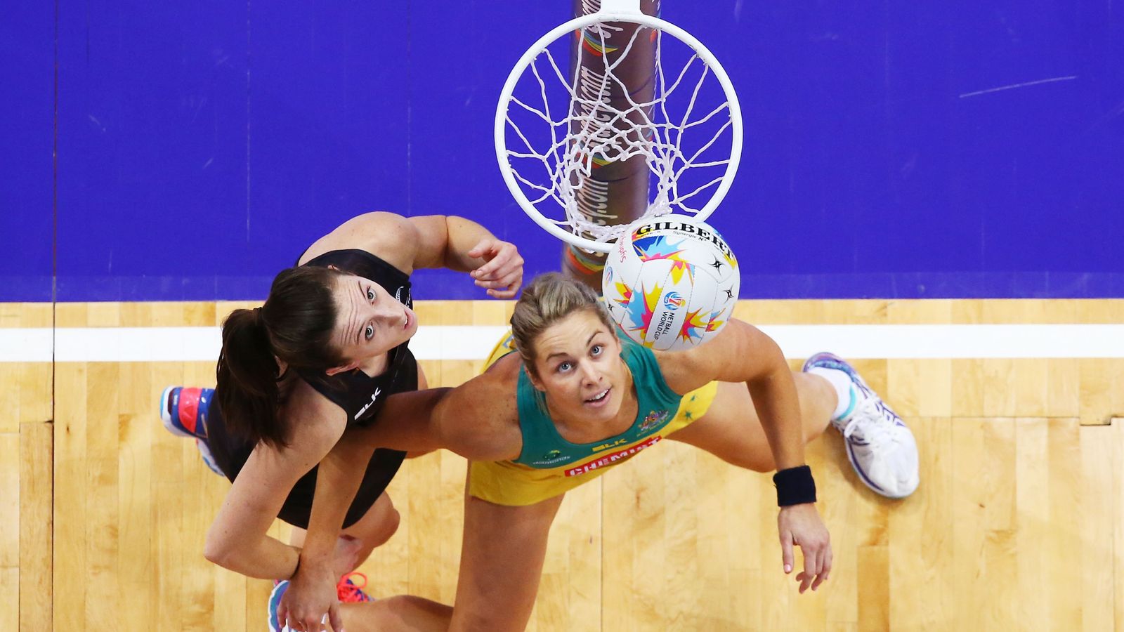 tamsin-greenway-and-julie-corletto-give-a-netball-marking-masterclass