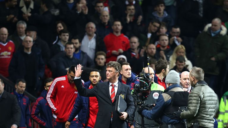 Louis van Gaal received a good reception from Man united fans