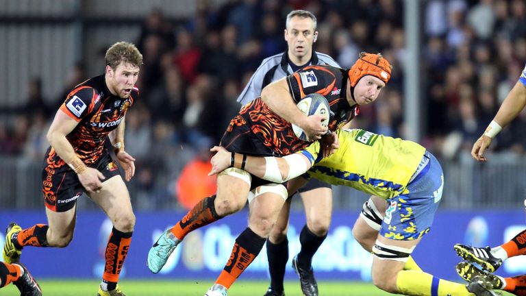 Thomas Waldrom of Exeter Chiefs runs at the Clermont defence at Sandy Park