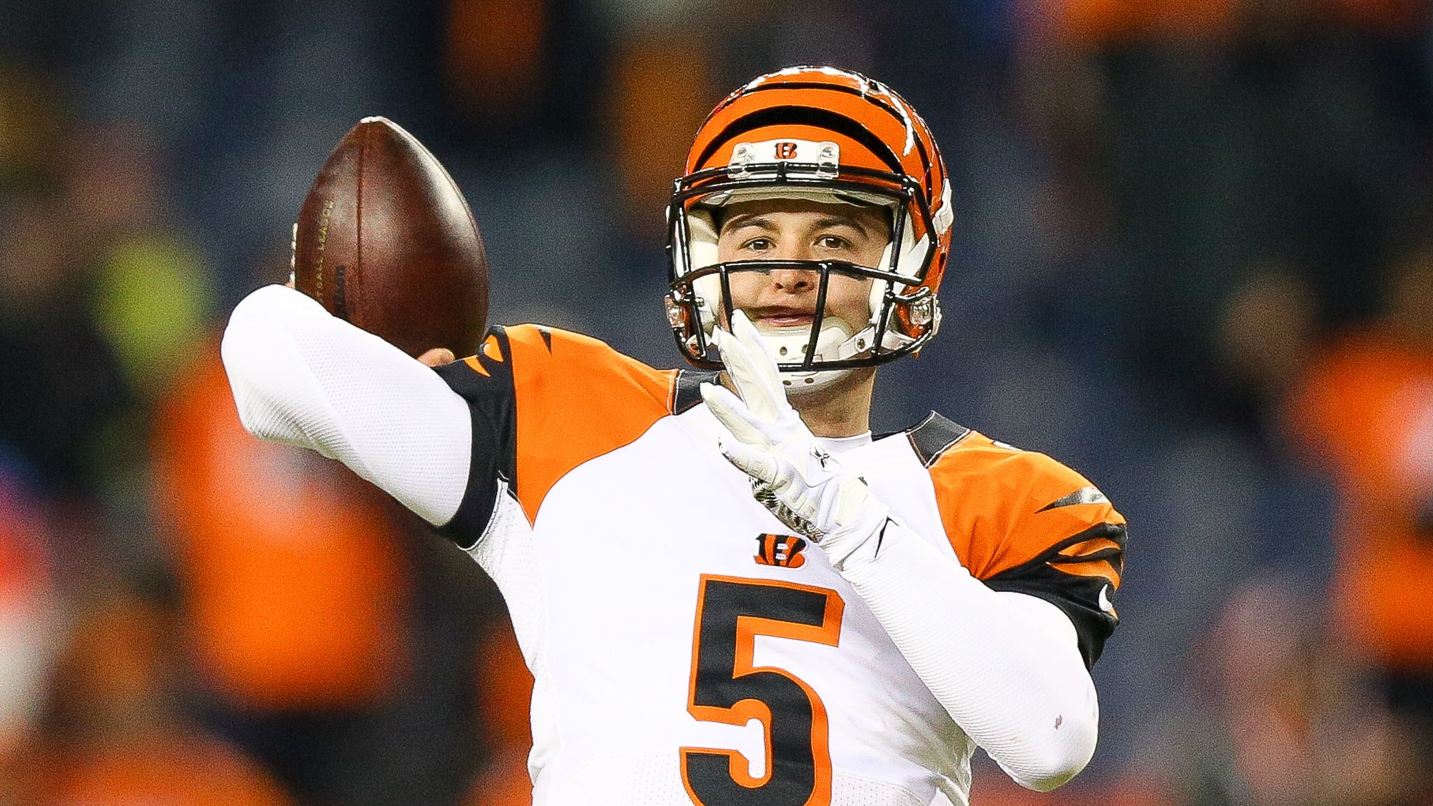 AJ McCarron files grievance vs. Cincinnati Bengals, wants to be