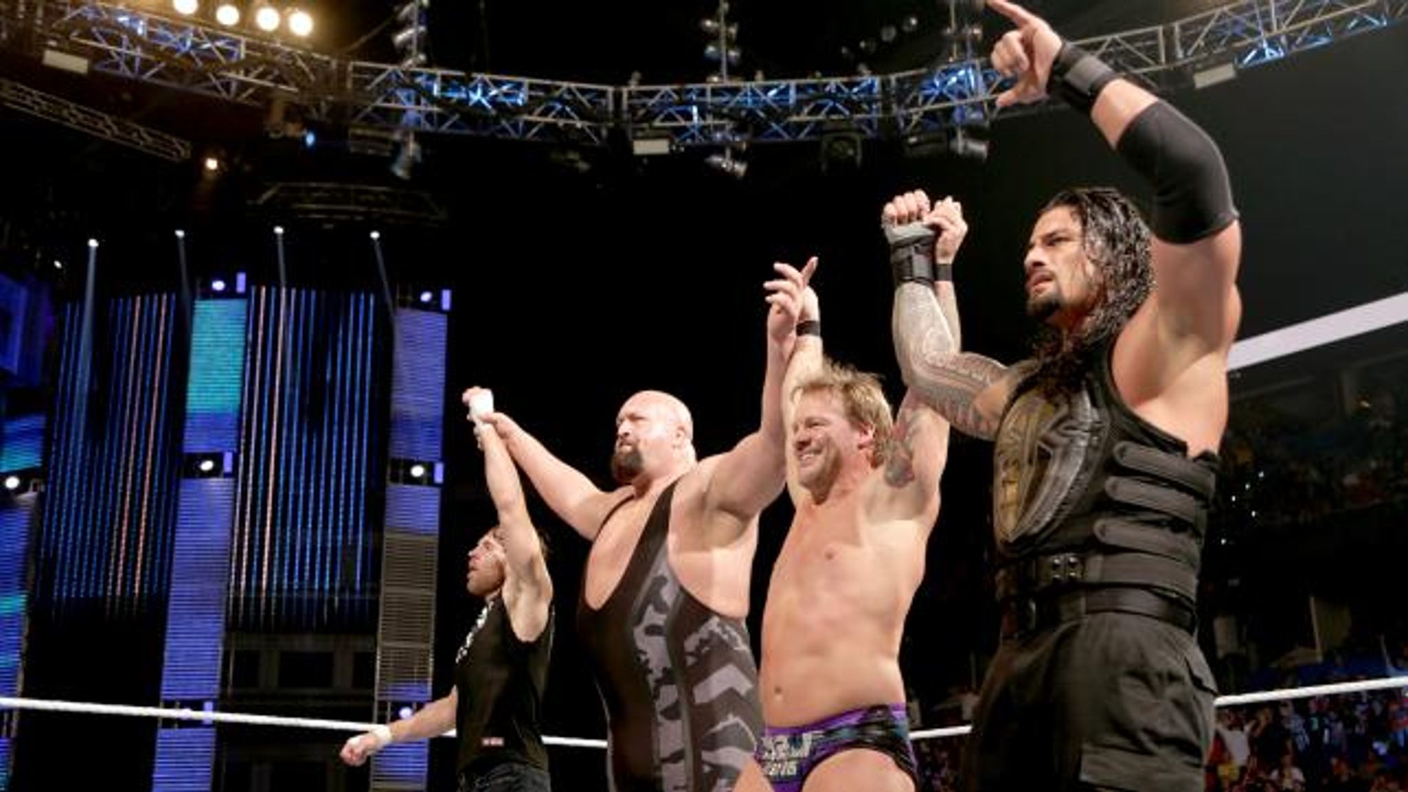 WWE Smackdown: Roman Reigns and friends down The Wyatt Family | WWE News | Sky Sports