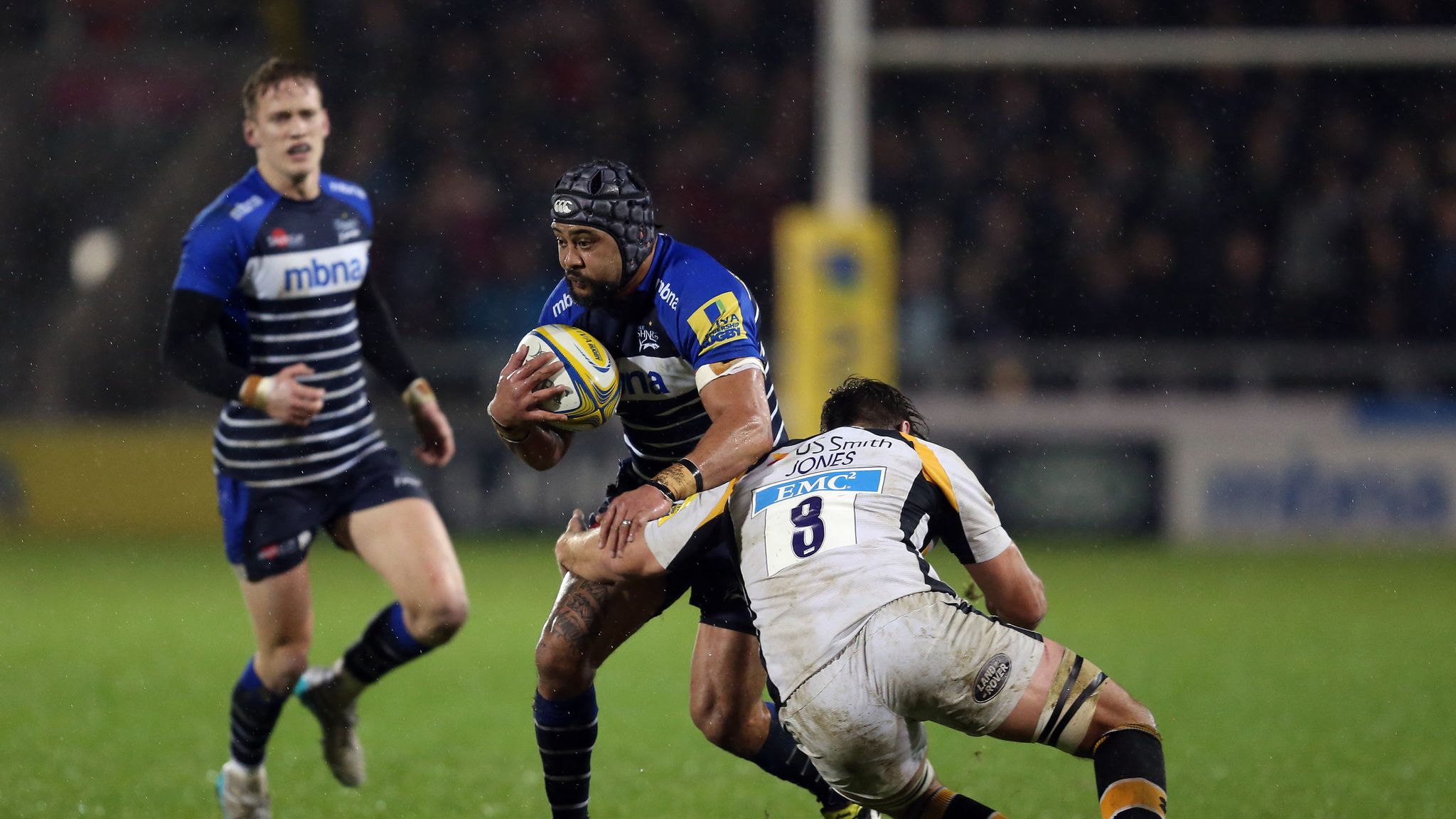 Dan Carter up and running in style as Racing beat Northampton