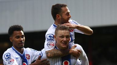 Image of Sam Mantom: Joins Scunthorpe