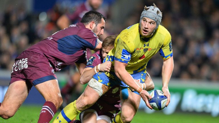 Clermont's Jonathan Davies in action against Bordeaux-Begles