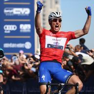Marcel Kittel won the final stage of the Dubai Tour to claim the overall title