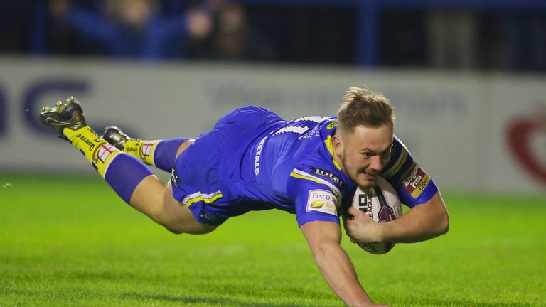 Ben Currie scored two tries for Warrington