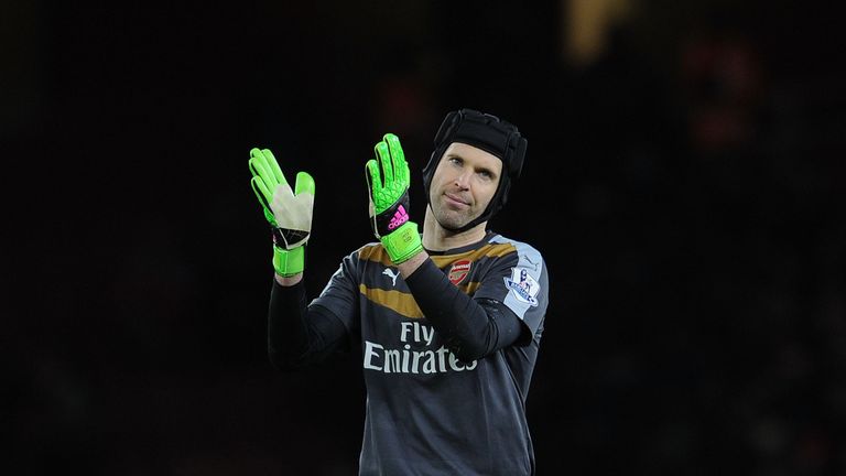 Petr Cech has won the Premier League Golden Glove award for the fourth time