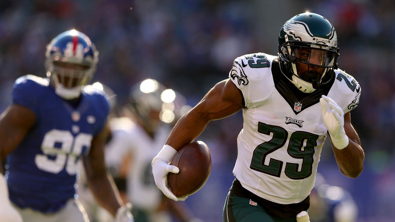 DeMarco Murray Showed Out In An Eagles Jersey ✭ Inside The Star