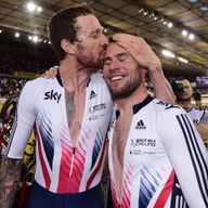 Wiggins (left) and Cavendish celebrate their victory