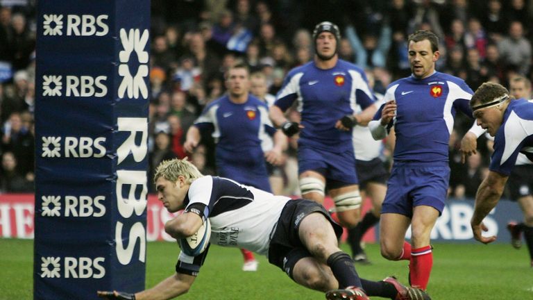 Sean Lamont scored twice in Scotland's last win over France